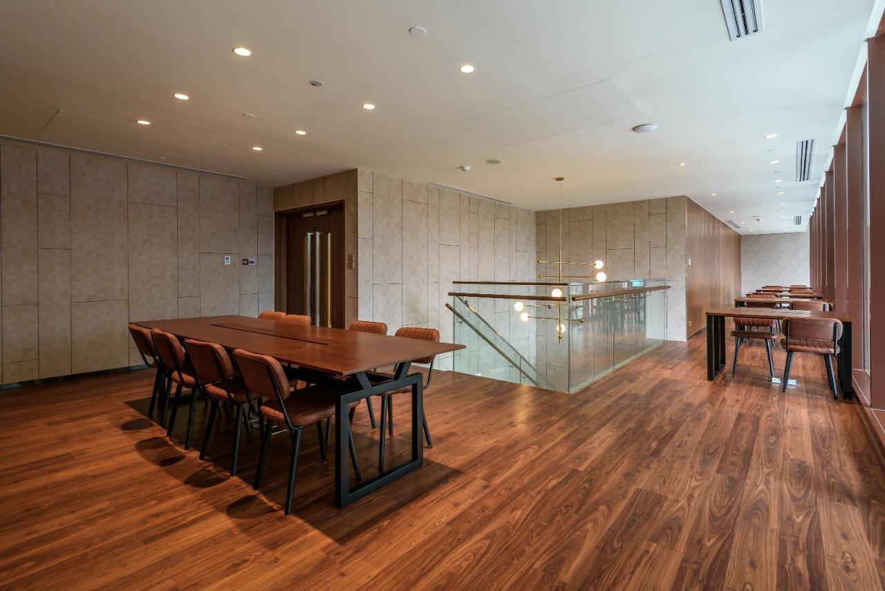 The Metropole Opera Residence By Kaystay Ho-Chi-Minh-Stadt Exterior foto